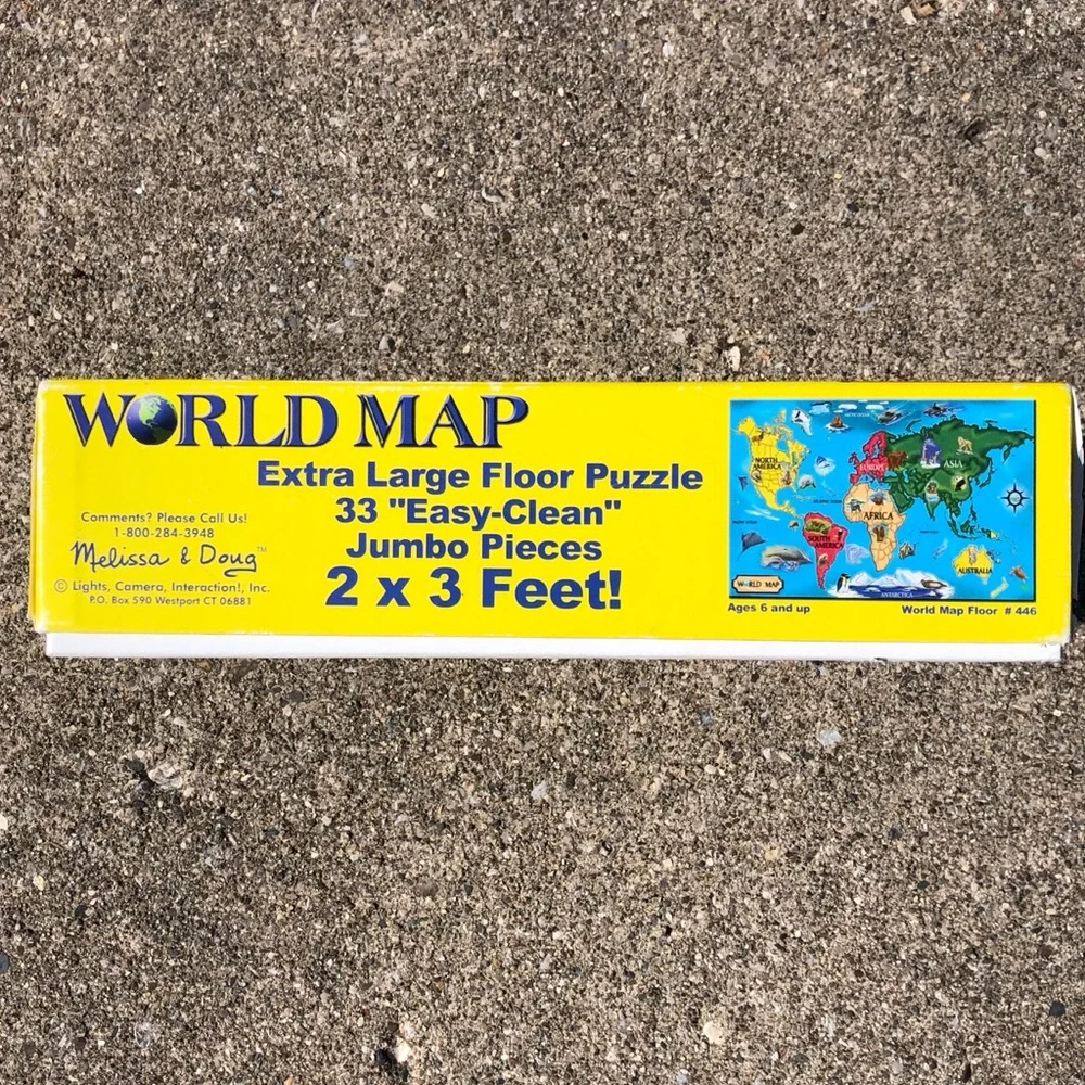 - World Map 2 x 3 Foot Floor Puzzle! EUC!